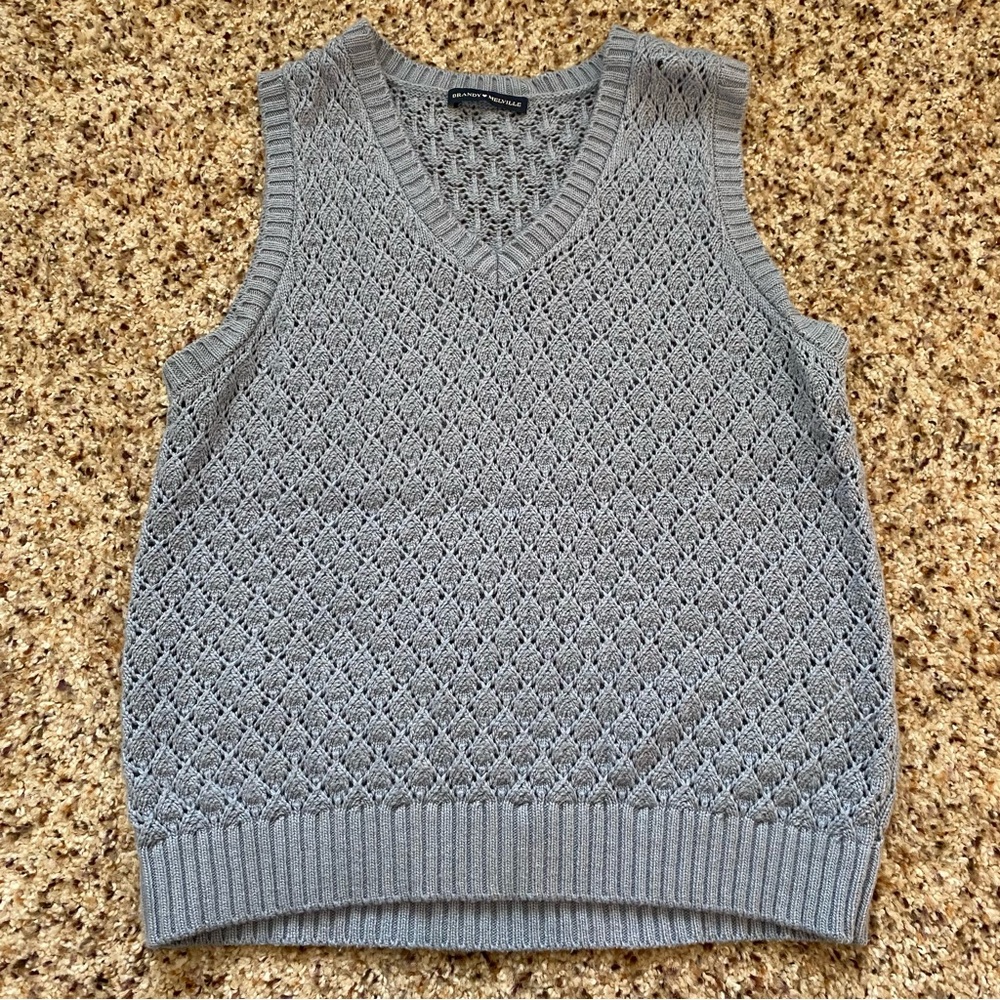 Gray/Blue Sleeveless Knit Sweater Vest